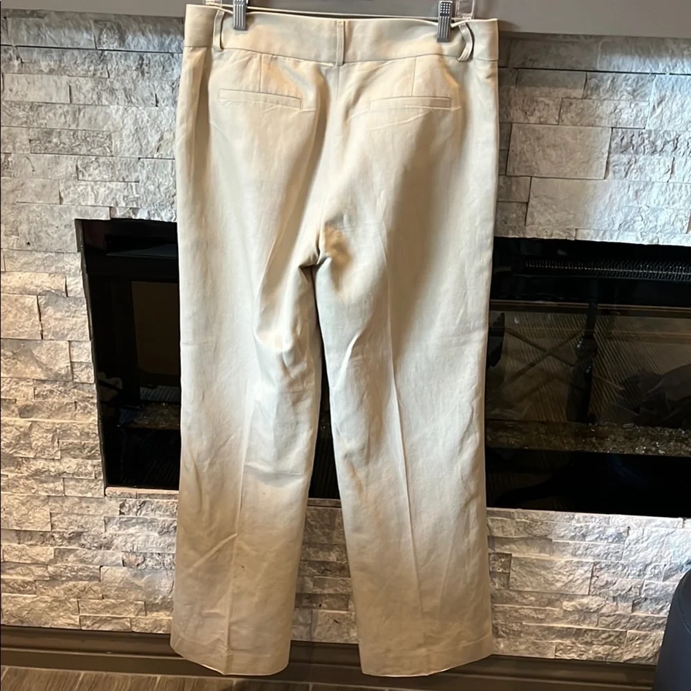Banana Republic women's Light Tan linen blend straight leg pants size 10